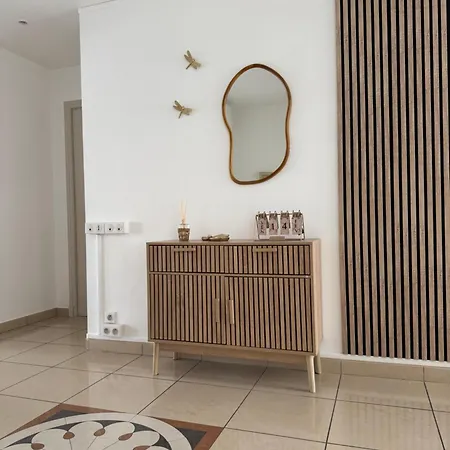 Equipped Sea View With Terrace Menton